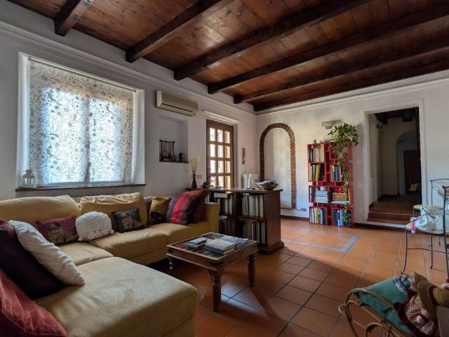 Appartamento in vendita a Pavia PV