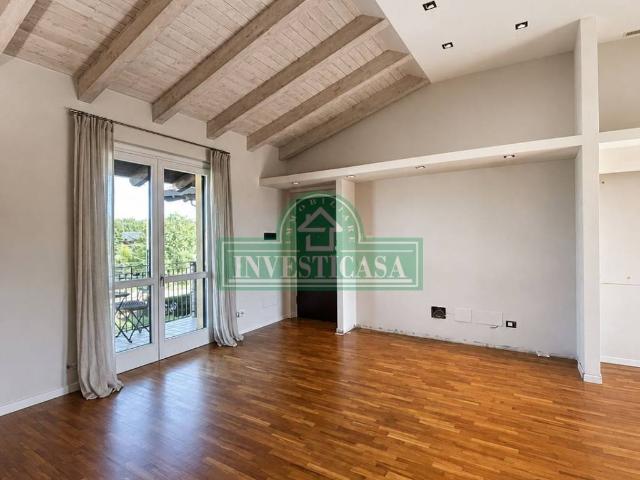 Appartamento in vendita a Pavia PV