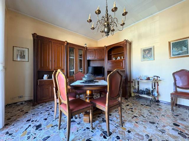 Appartamento in vendita a Pavia PV