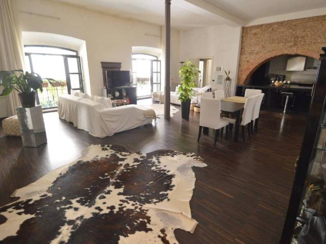 Appartamento in vendita a Pavia PV
