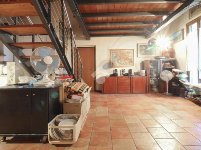 Appartamento in vendita a Pavia PV