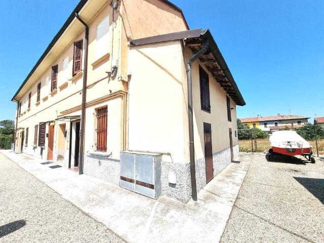 Appartamento in vendita a Pavia PV