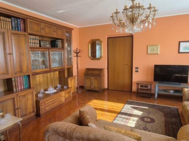 Appartamento in vendita a Pavia PV