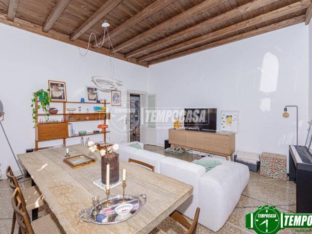 Appartamento in vendita a Pavia PV