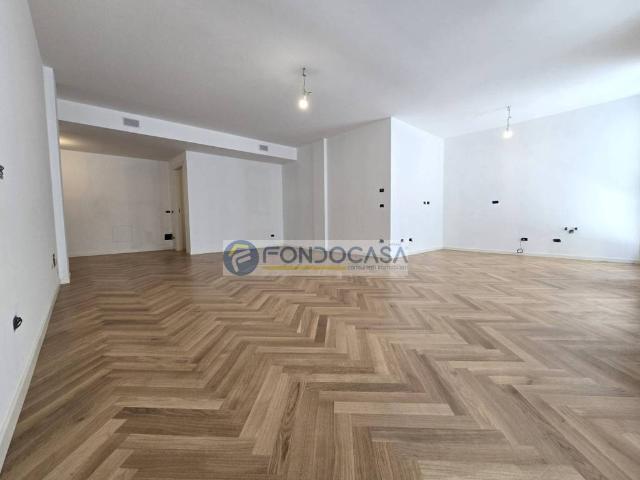 Appartamento in vendita a Pavia PV