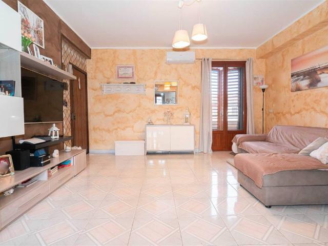 Appartamento in vendita a Pedara CT