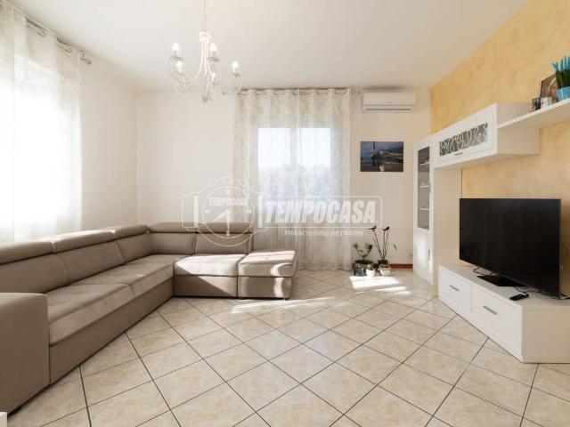 Appartamento in vendita a Pedrengo BG