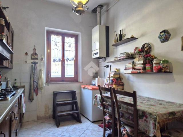 Appartamento in vendita a Pelago FI
