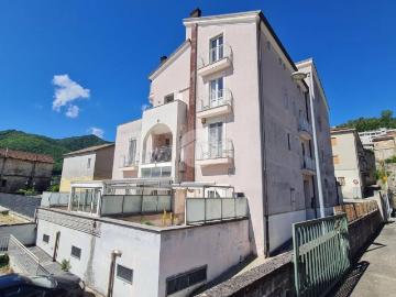 Appartamento in vendita a Pellezzano SA