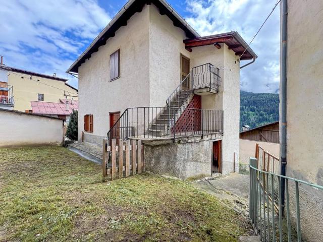 Appartamento in vendita a Pellizzano TN