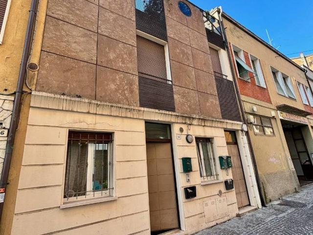 Appartamento in vendita a Pesaro PU