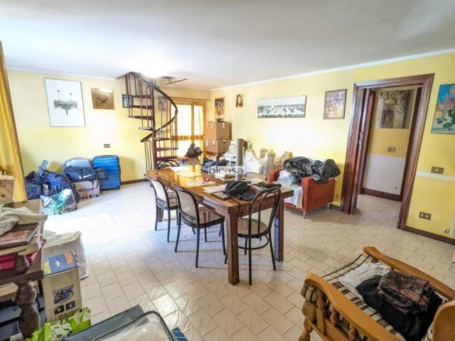 Appartamento in vendita a Pesaro PU
