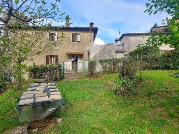 Appartamento in vendita a Pescaglia LU