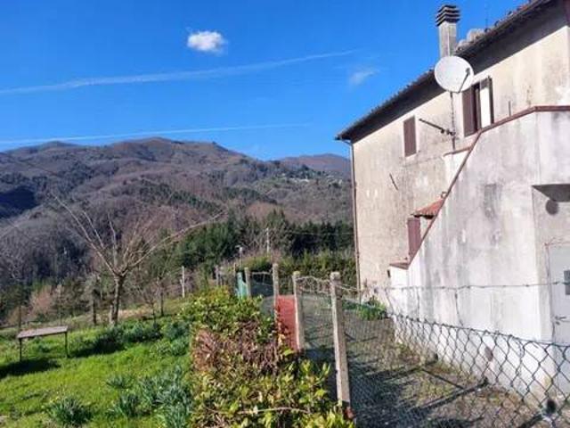 Appartamento in vendita a Pescaglia LU