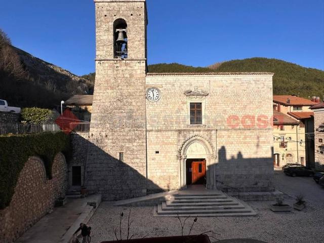 Appartamento in vendita a Pescasseroli AQ