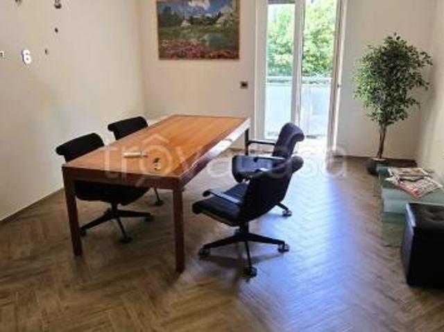 Appartamento in vendita a Pescara, Lungomare Strada Parco
