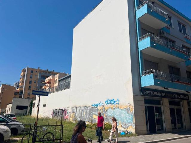 Appartamento in vendita a Pescara PE