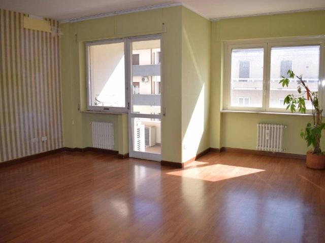 Appartamento in vendita a Pescara PE