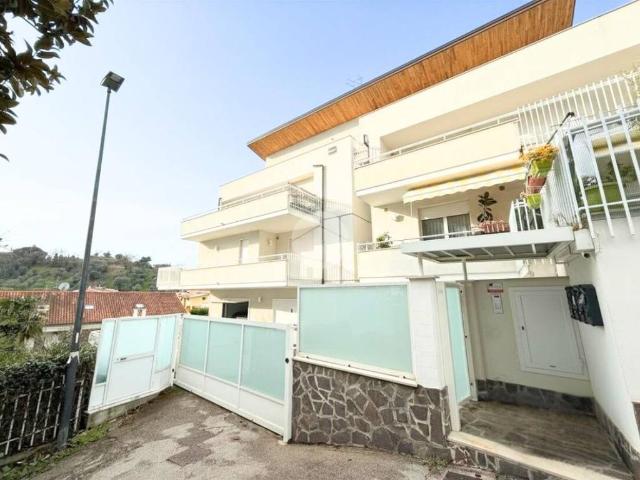 Appartamento in vendita a Pescara PE