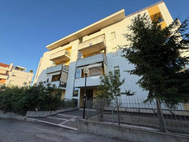 Appartamento in vendita a Pescara PE