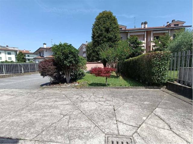 Appartamento in vendita a Peschiera Borromeo MI