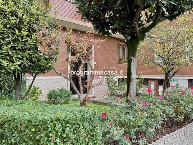 Appartamento in vendita a Peschiera Borromeo MI