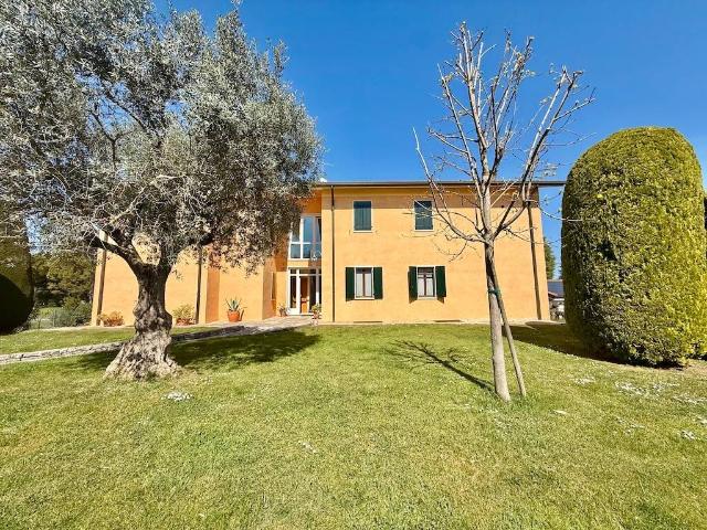 Appartamento in vendita a Peschiera del Garda VR