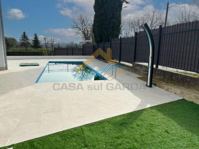 Appartamento in vendita a Peschiera del Garda VR