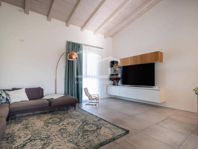 Appartamento in vendita a Peschiera del Garda VR
