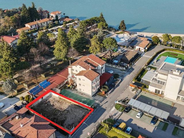 Appartamento in vendita a Peschiera del Garda VR
