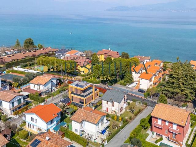 Appartamento in vendita a Peschiera del Garda VR