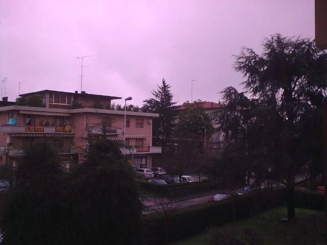 APPARTAMENTO in VENDITA a PESCIA ZONA PALAZZETTO SPORT di 6 vani