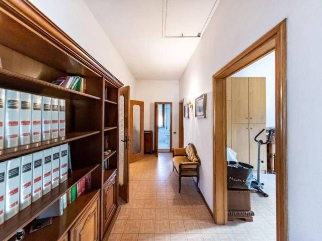 Appartamento in vendita a Pescia PT