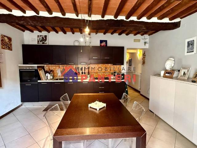 Appartamento in vendita a Pescia PT