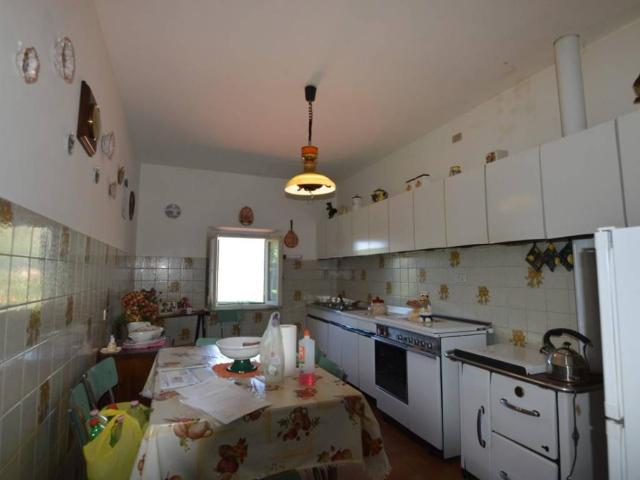 Appartamento in vendita a Pescia PT