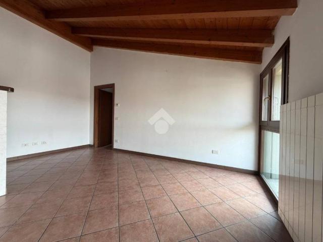 Appartamento in vendita a Pessano con Bornago MI