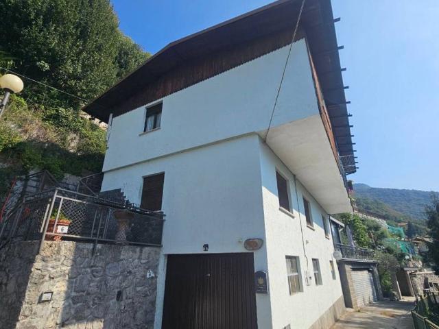 Appartamento in vendita a Perledo LC
