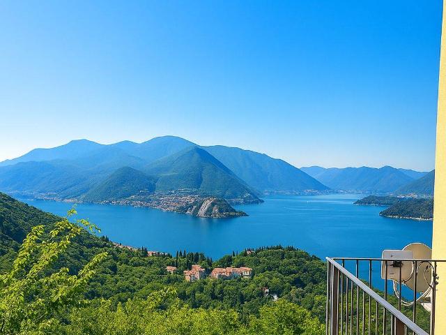 Appartamento in vendita a Perledo LC