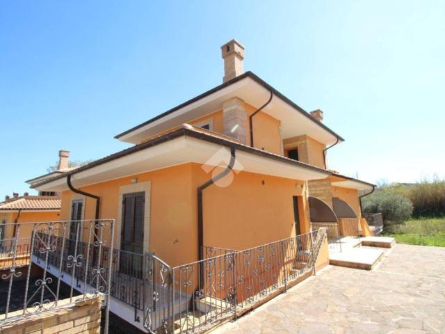 Appartamento in vendita a Petacciato CB