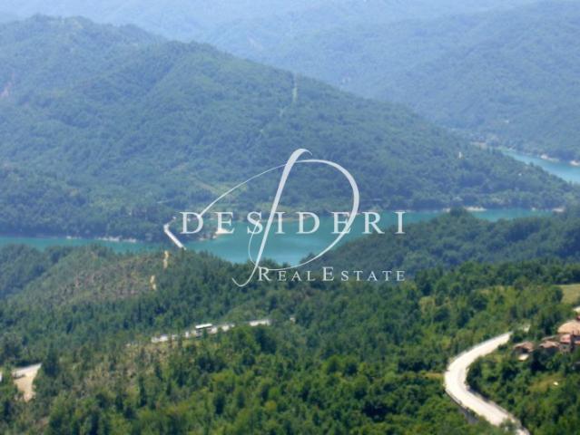 APPARTAMENTO in VENDITA a PETRELLA SALTO di 8 vani