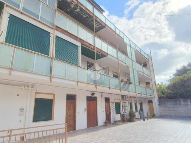 Appartamento in vendita a Piana degli Albanesi PA