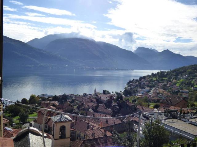 Appartamento in vendita a Pianello del Lario CO