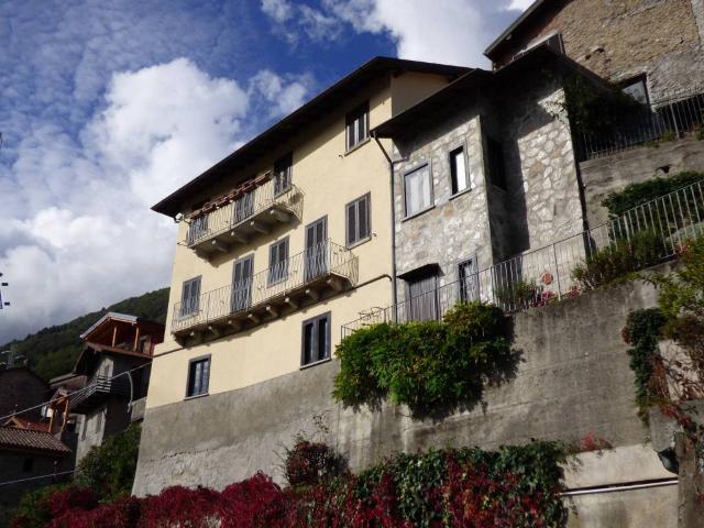 Appartamento in vendita a Pianello del Lario CO