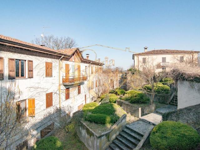Appartamento in vendita a Pianello Val Tidone PC