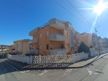 Appartamento in vendita a Pianopoli CZ