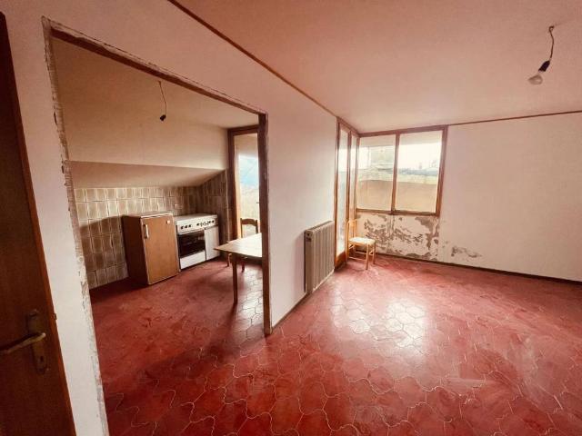Appartamento in vendita a Piansano VT
