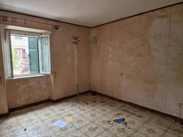 Appartamento in vendita a Piansano VT
