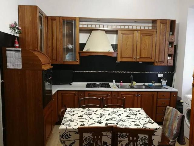 Appartamento in vendita a Piansano VT