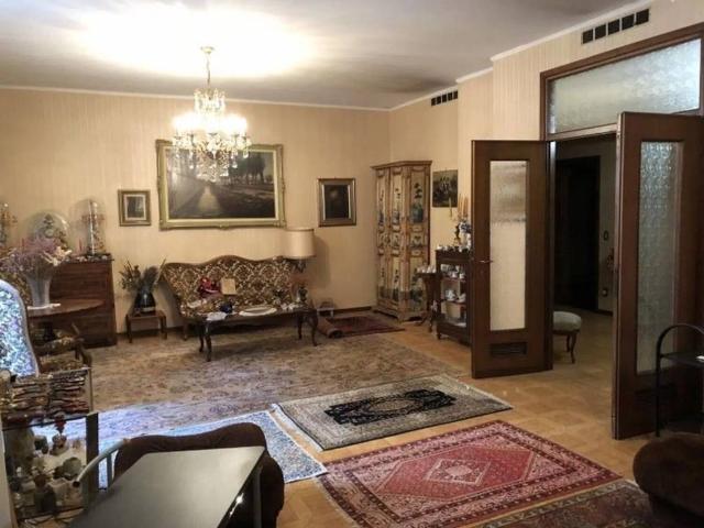 Appartamento in vendita a Piacenza PC