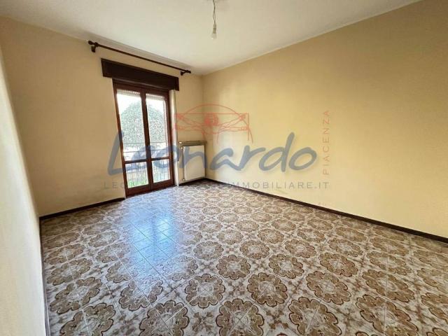 Appartamento in vendita a Piacenza PC